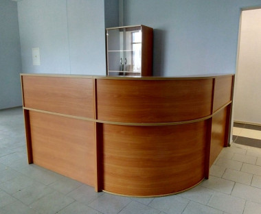 Стойка ресепшн Эдем 2100х2100х1170 Бук — Аэлита